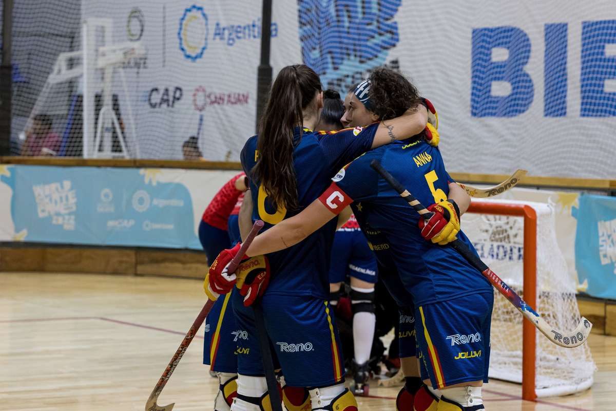 Debut Con Triunfo De La Absoluta Femenina En Los World Skate Games De