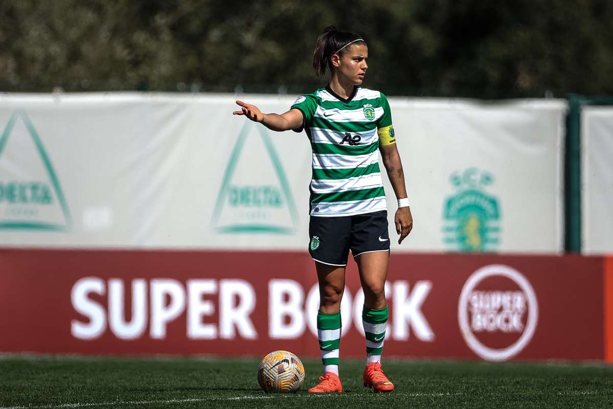 Sporting Vence Famalic O E Pressiona Sc Braga E Benfica