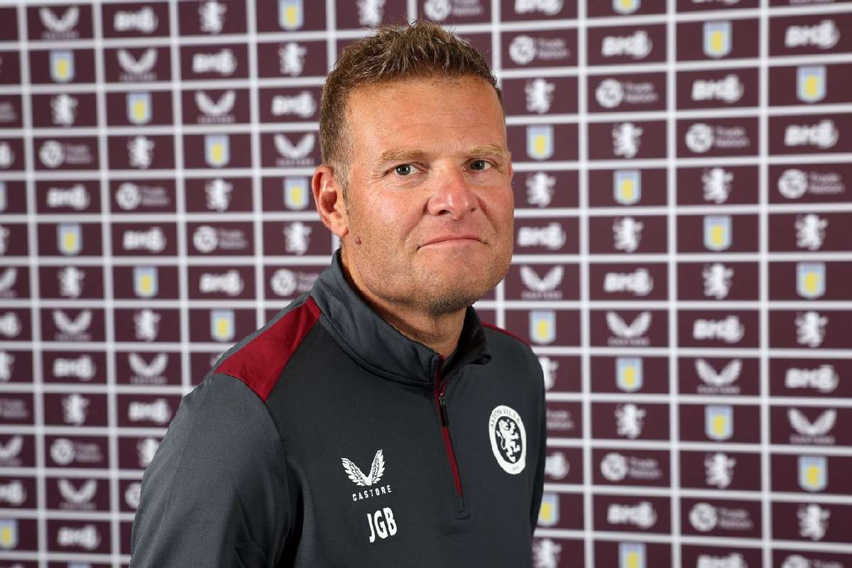 Josep Gombau Nuevo Entrenador Del Aston Villa Sub21 Flashscore Es