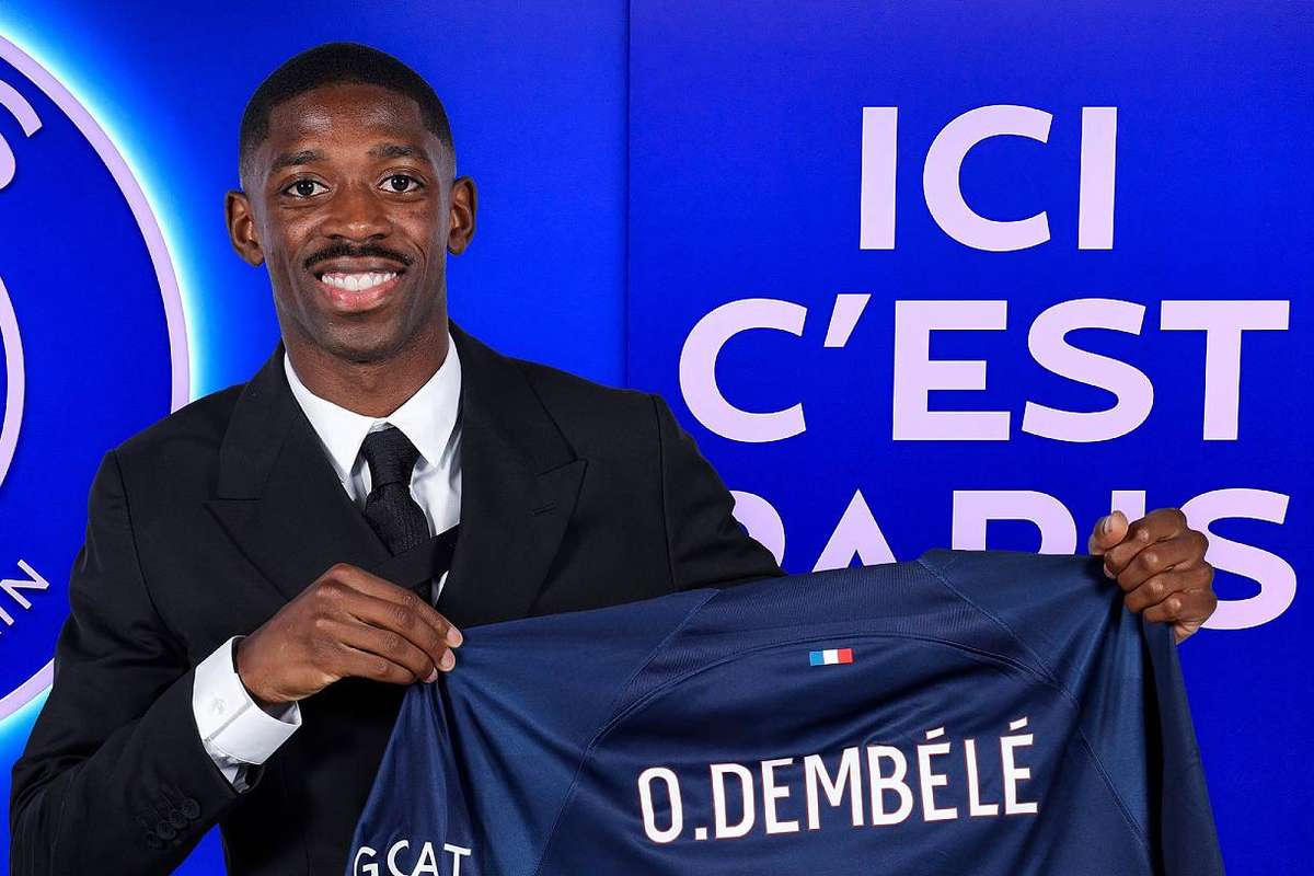 C Est Officiel Ousmane Demb L Est Un Joueur Du Paris Saint Germain