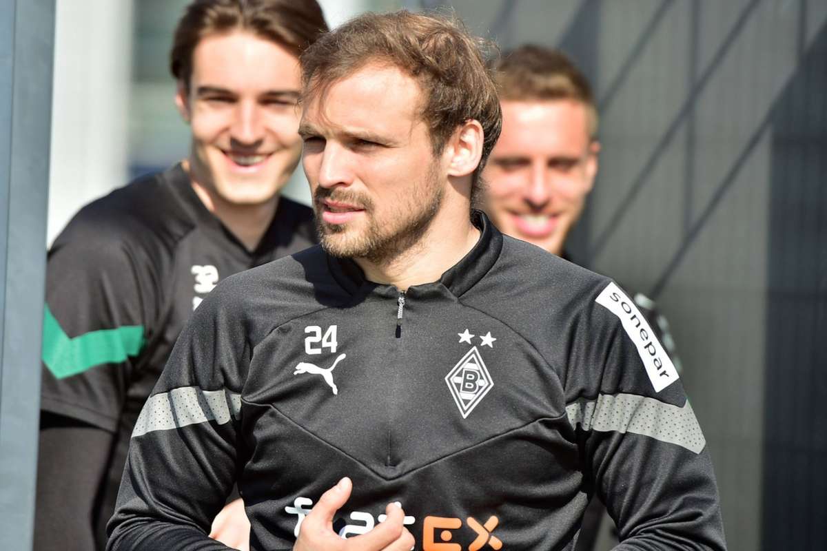 Bundesliga Borussia Mönchengladbach verlängert mit Fan Liebling Tony