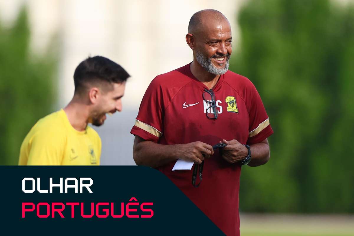 Olhar Portugu S Nuno Esp Rito Santo Em Grande Vitinha Volta A Marcar