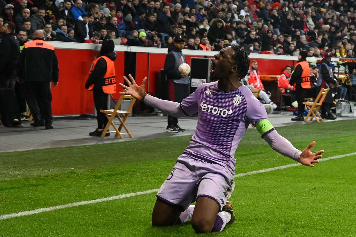 Monaco Vence Na Alemanha Sevilha Bate Psv Juventus Empata