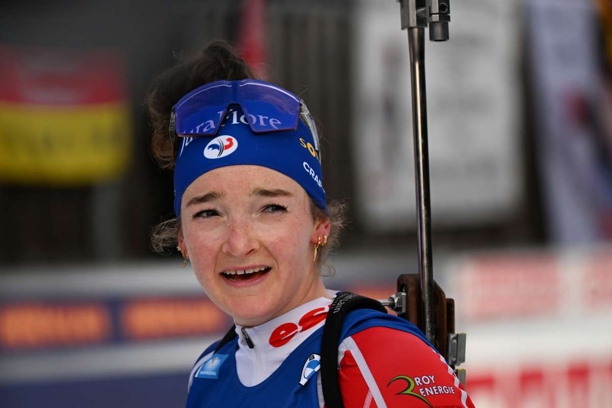 Biathlon Lou Jeanmonnot et Julia Simon sur le podium à Ruhpolding