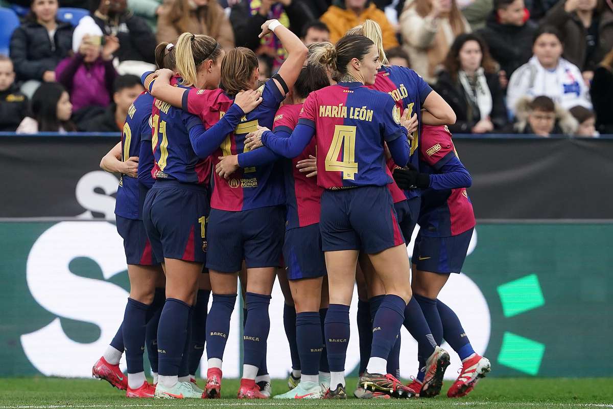 El Barcelona campeón de la Supercopa femenina al golear al Real Madrid