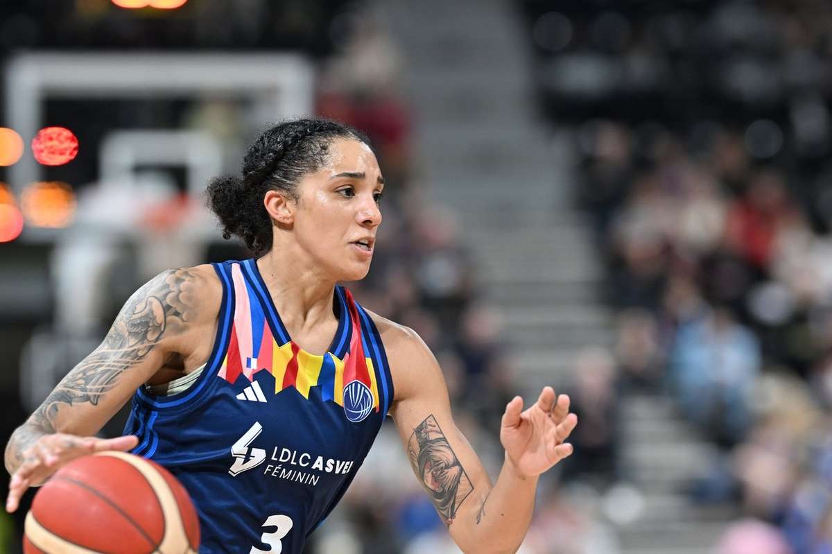 Antrenorul echipei Sepsi aşteaptă scuze de la Gabby Williams după