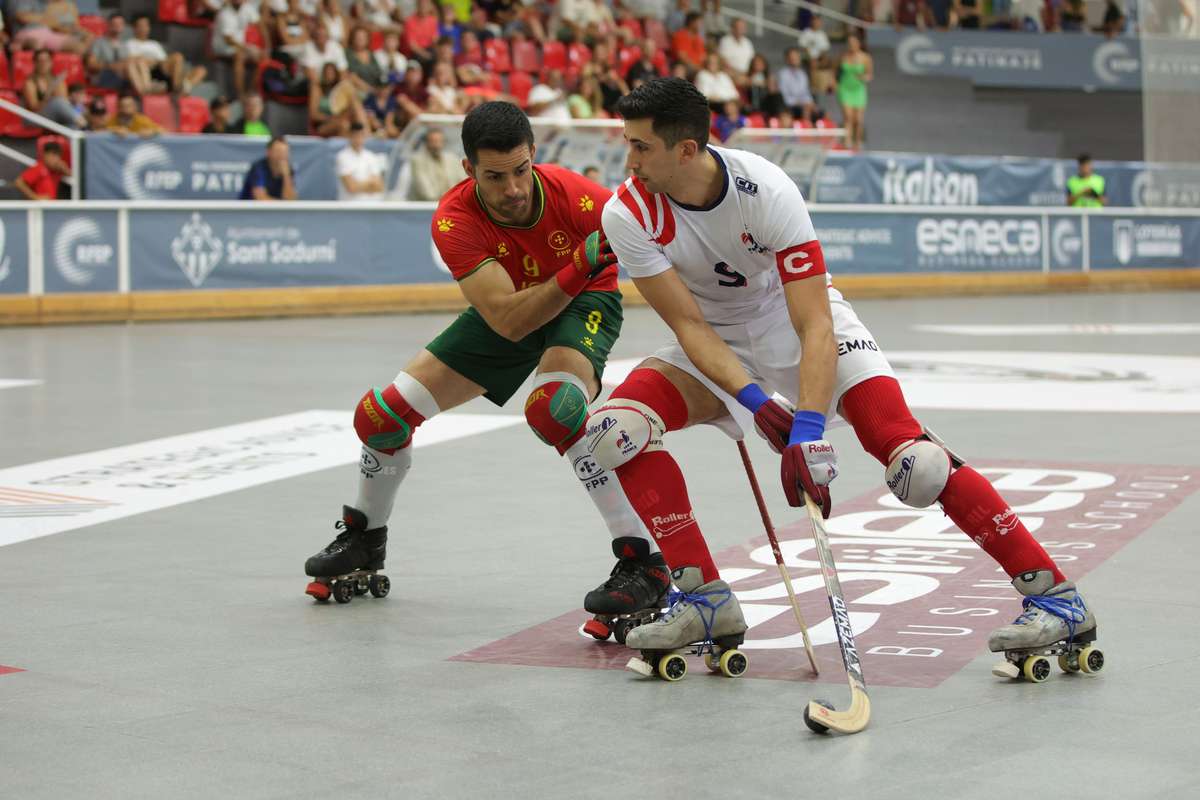 Hóquei em Patins Portugal vence França 3 1 e encontra Inglaterra nos