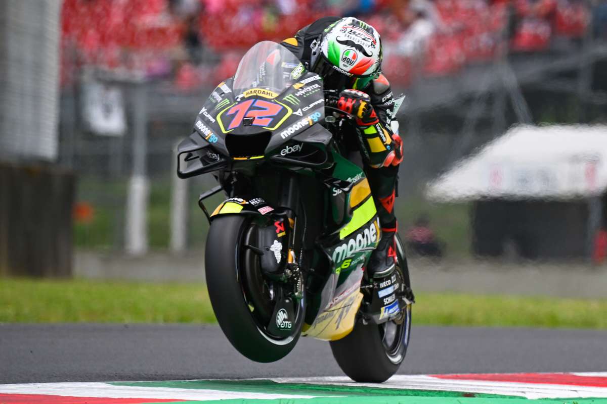 Moto GP Bezzecchi Domina Nelle Seconde Prove Libere In Germania Cade