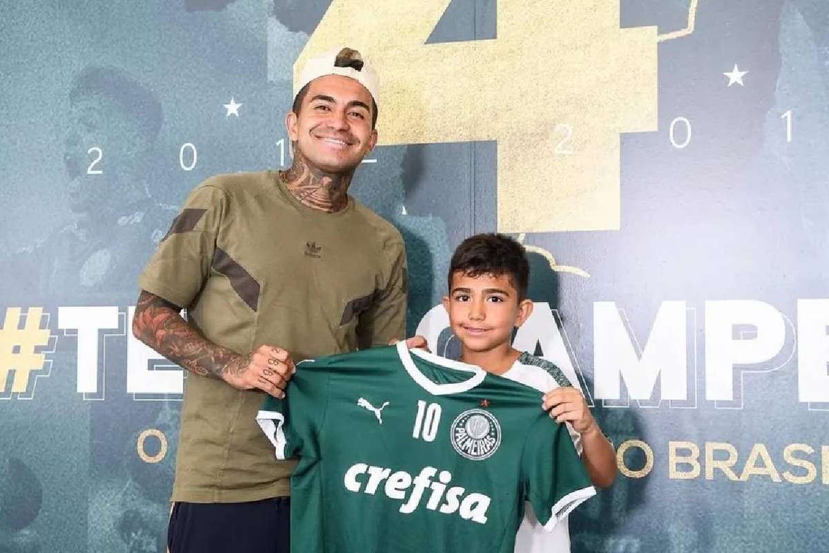 Filho De Dudu Assina Primeiro Contrato O Palmeiras Aos Anos De