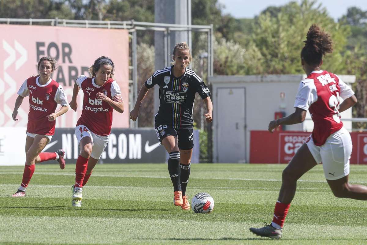 Benfica vence SC Braga nos penáltis e está na final da Supertaça