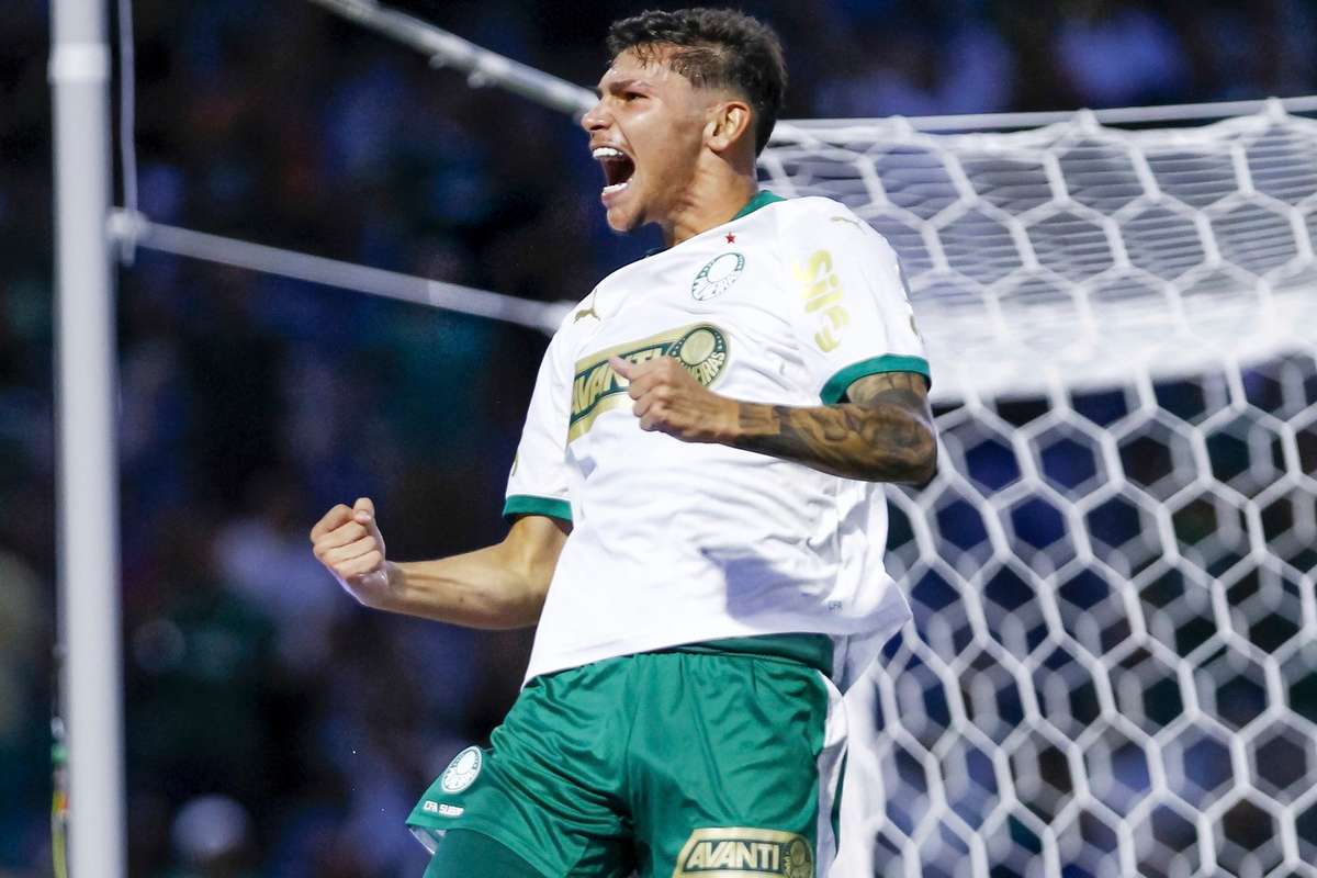 Copinha Palmeiras goleia Audax hat trick de Belé e vai às quartas