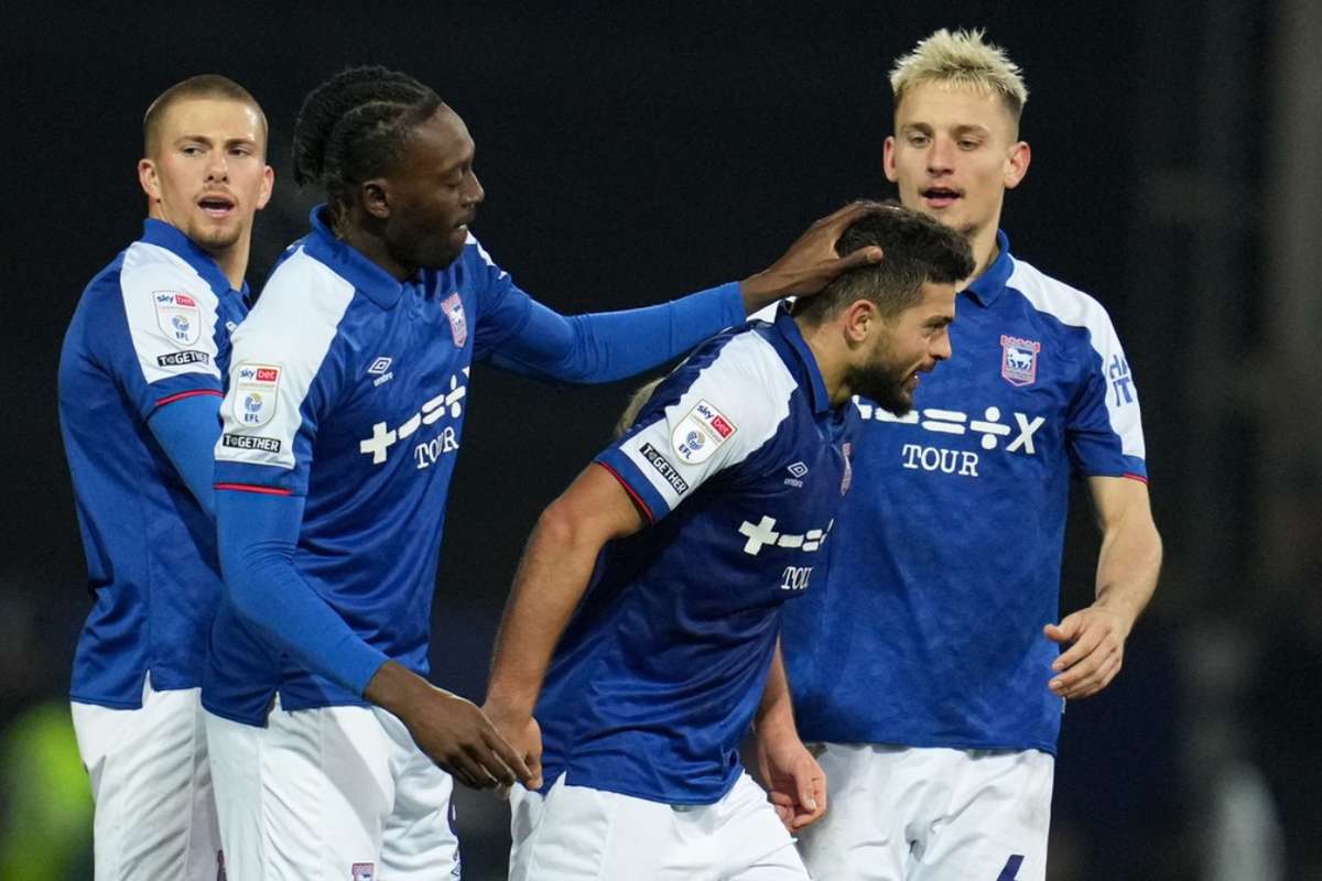 Ipswich Leave It Late As Morsy Rescues Point Against Leicester