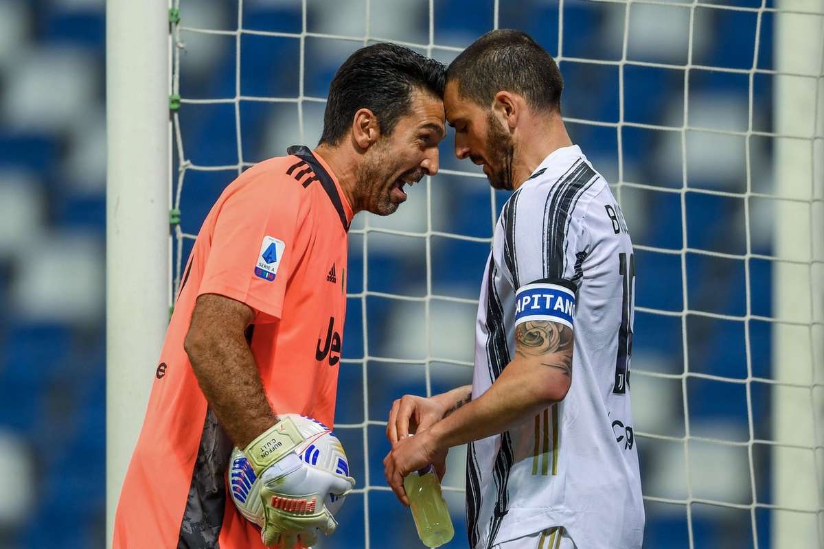 Buffon Disputa Entre Bonucci E A Juventus Um Jogo De X Mas