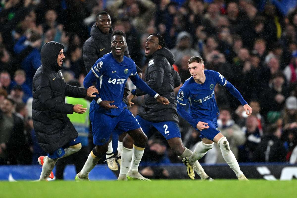 Premier League Jogo De Loucos Reviravolta Nos Descontos E Chelsea