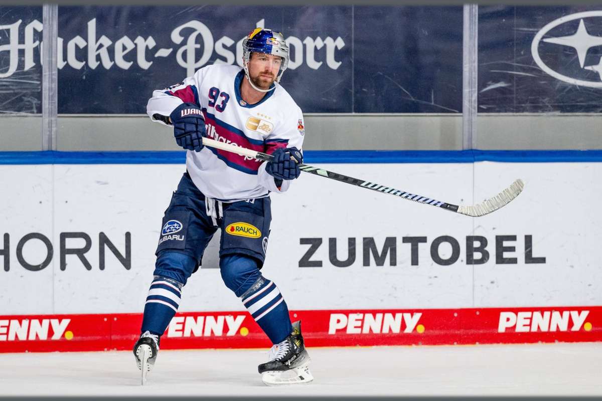 DEL Meister Red Bull München übernimmt Tabellenführung Iserlohn