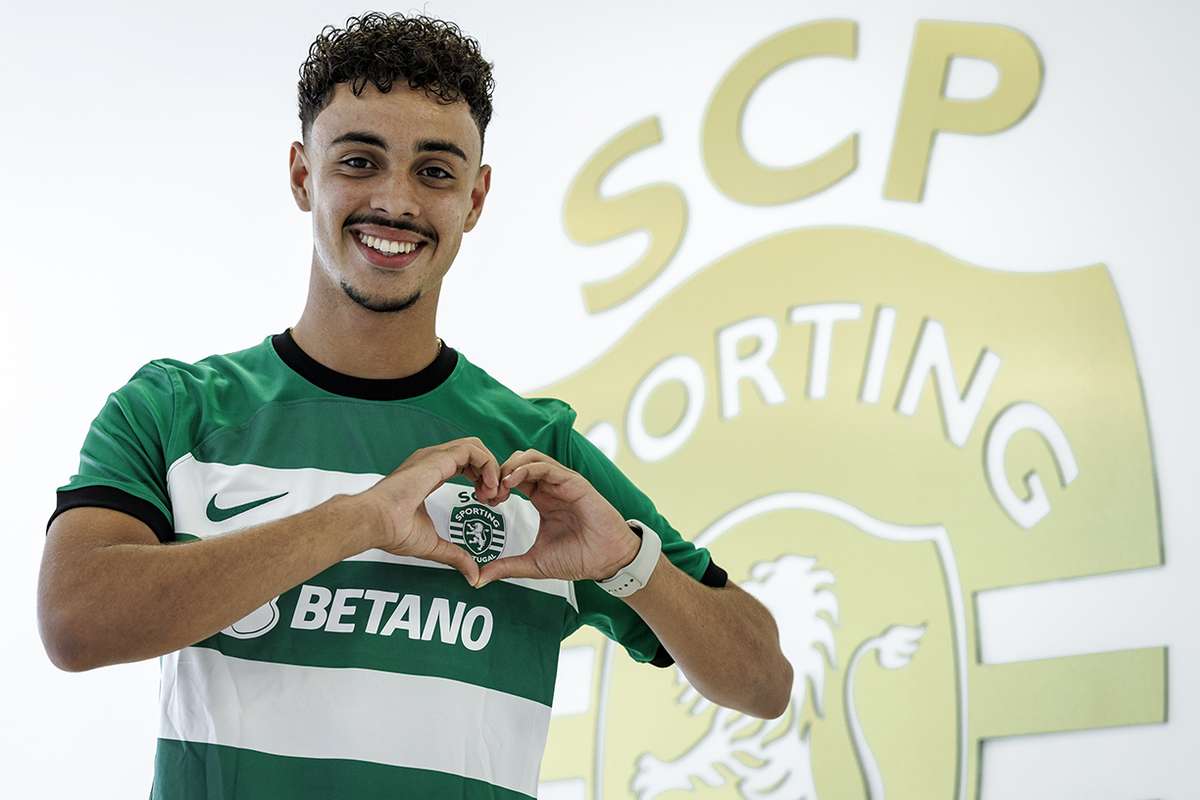 Oficial Jo O Muniz Renova Contrato O Sporting At Flashscore Pt