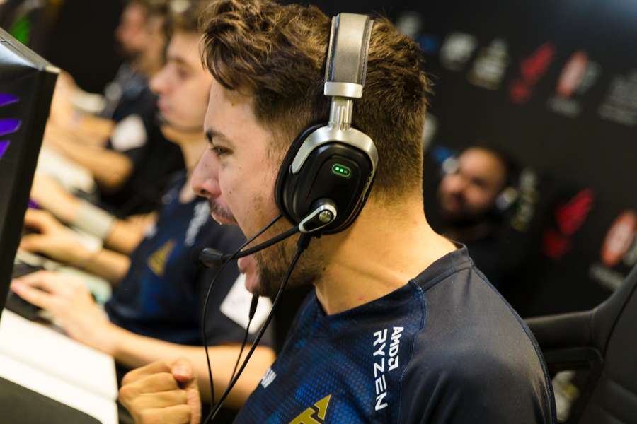 Esports Saw Qualificam Se Para O Rmr Europeu Flashscore Pt