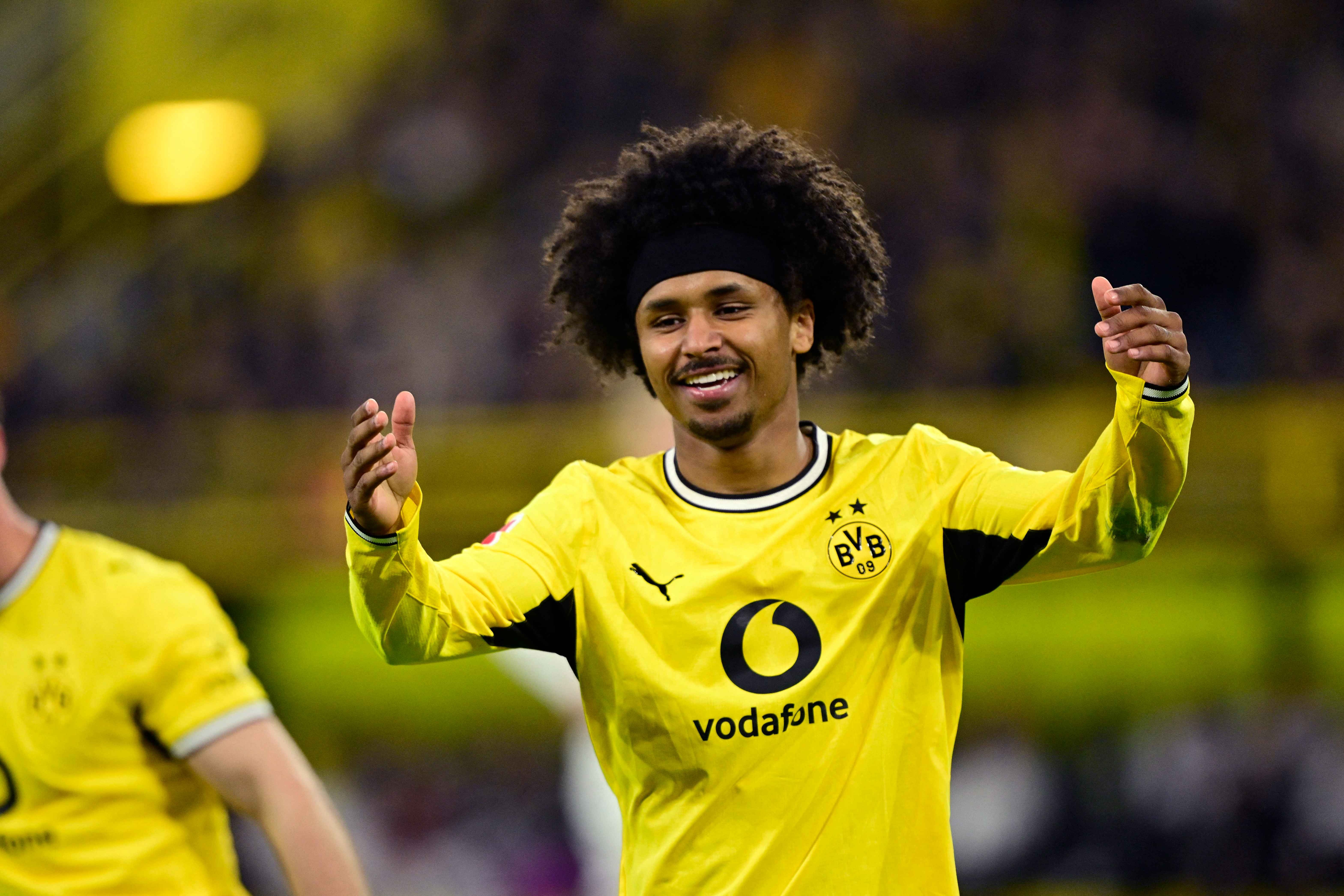 El Borussia rechaza la primera oferta del Barça por Adeyemi