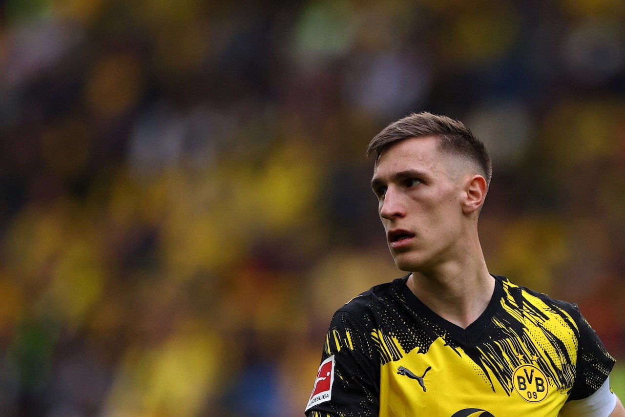 Cláusula de Schlotterbeck abre a porta a três gigantes e exclui o Bayern