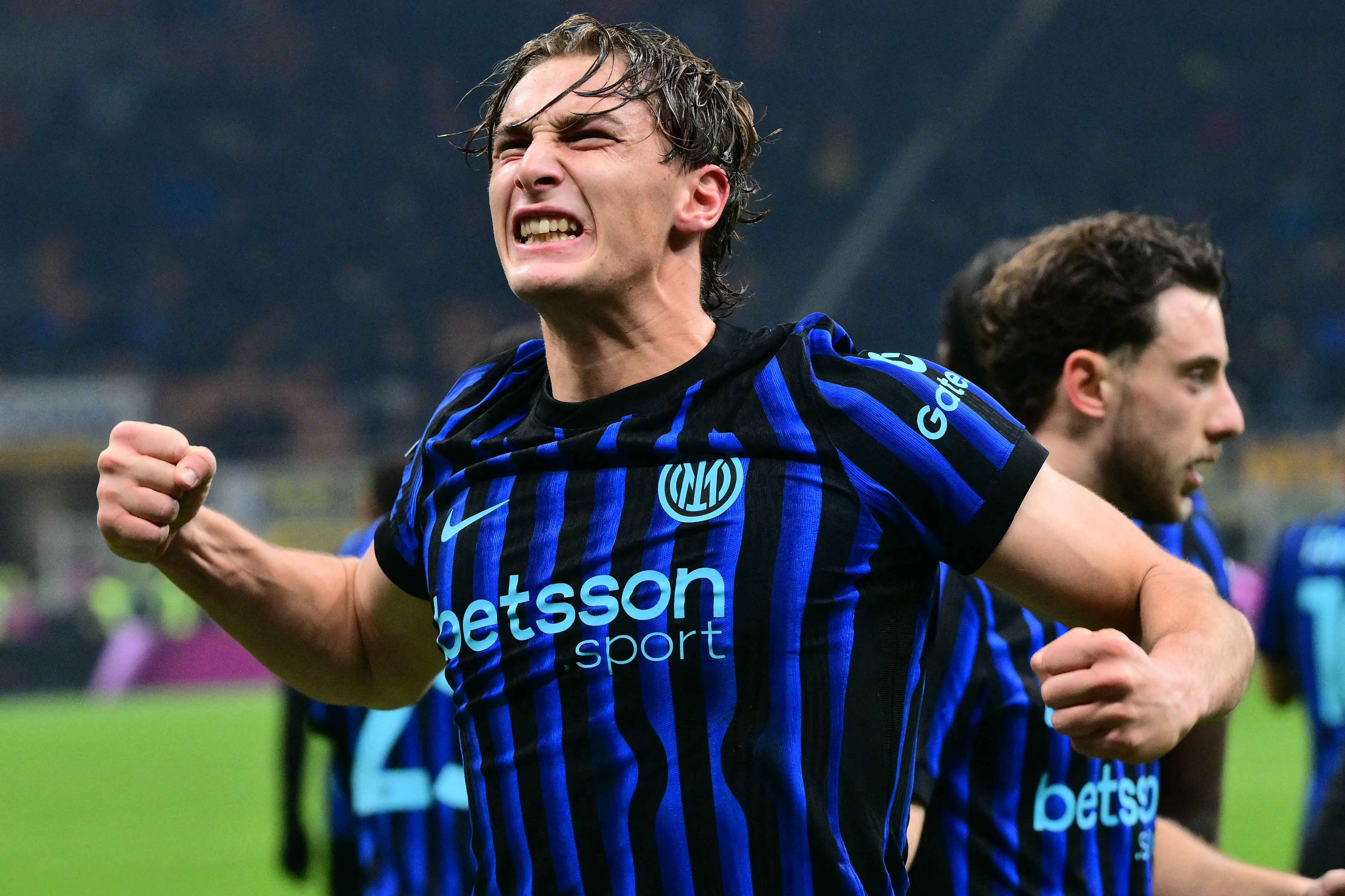 Pio Esposito celebrates after scoring Inter's winner