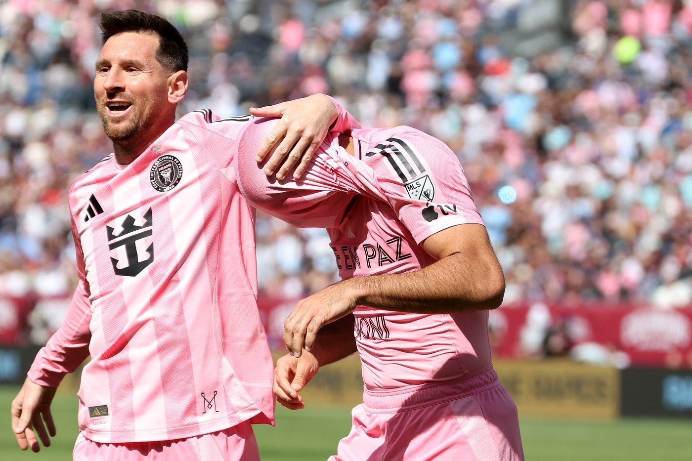 Messi brings up 100 in Miami colours