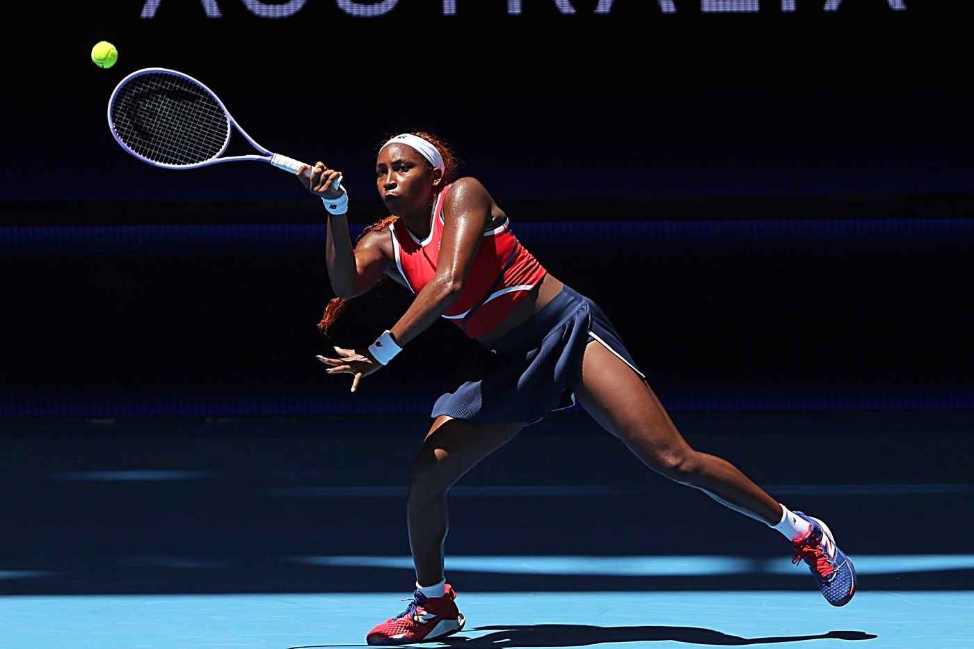 Coco Gauff in action against Jessica Bouzas Maneiro