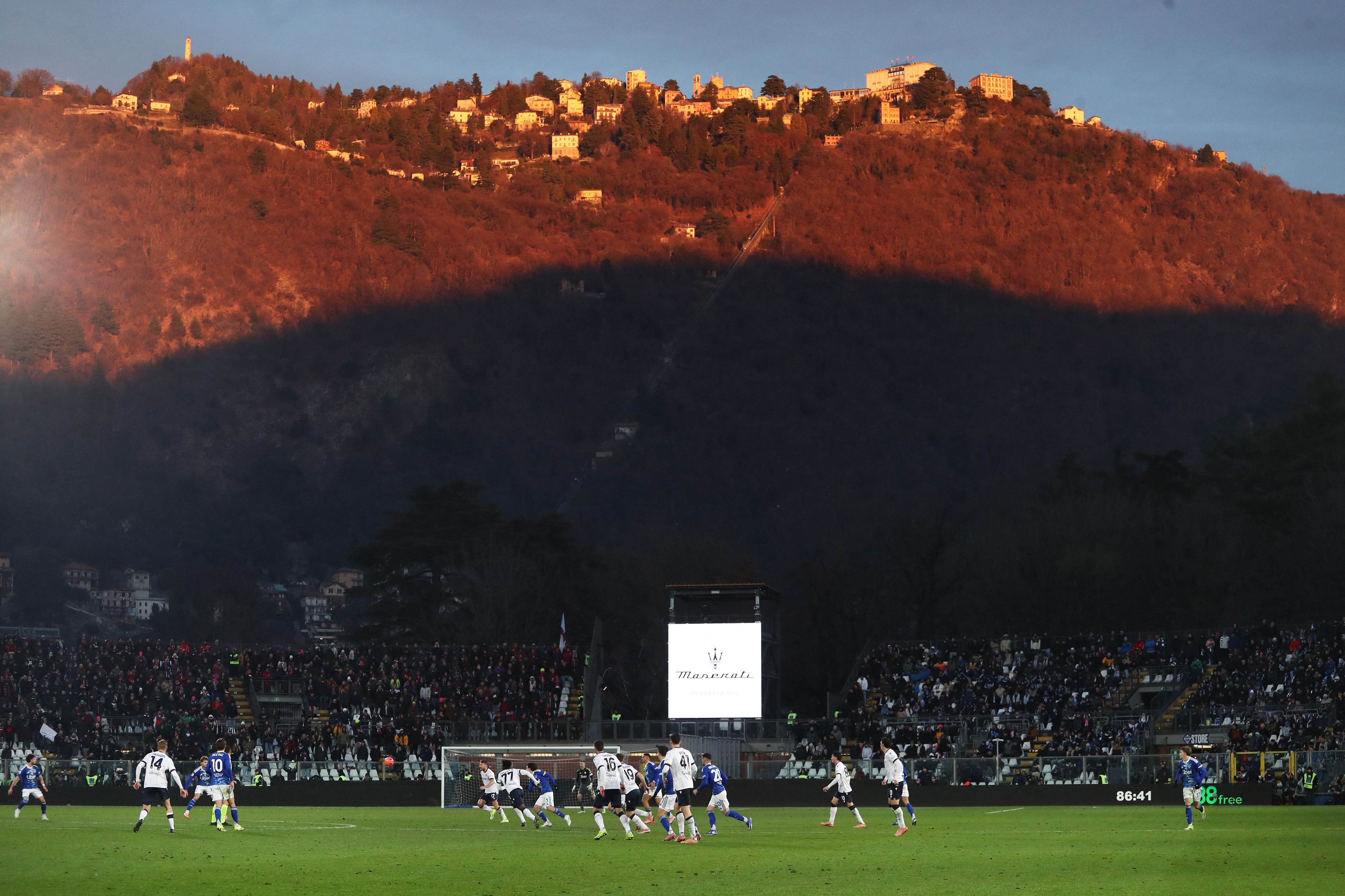 Como and Bologna had to settle for a draw