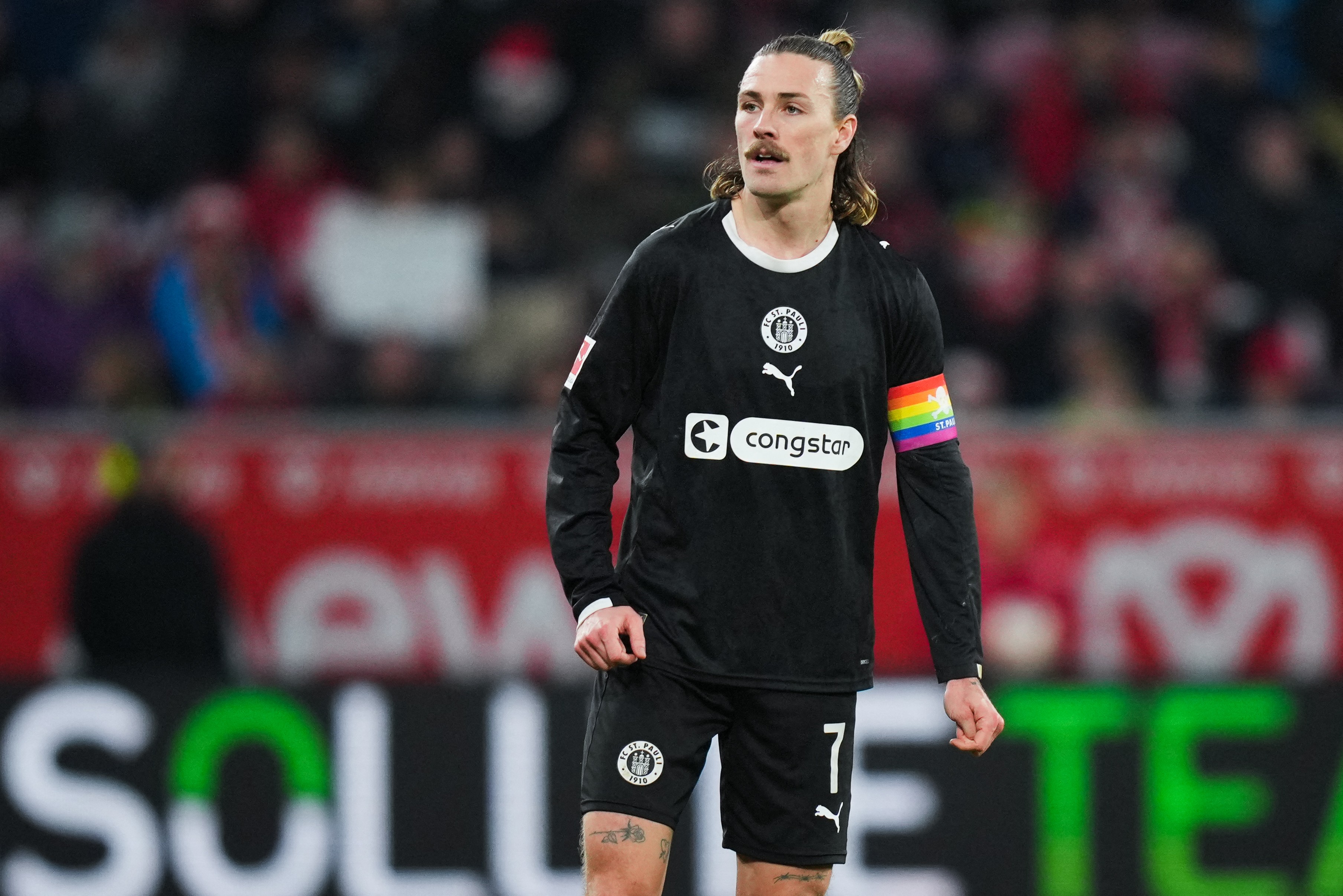 Irvine playing for his Bundesliga club St. Pauli in December.