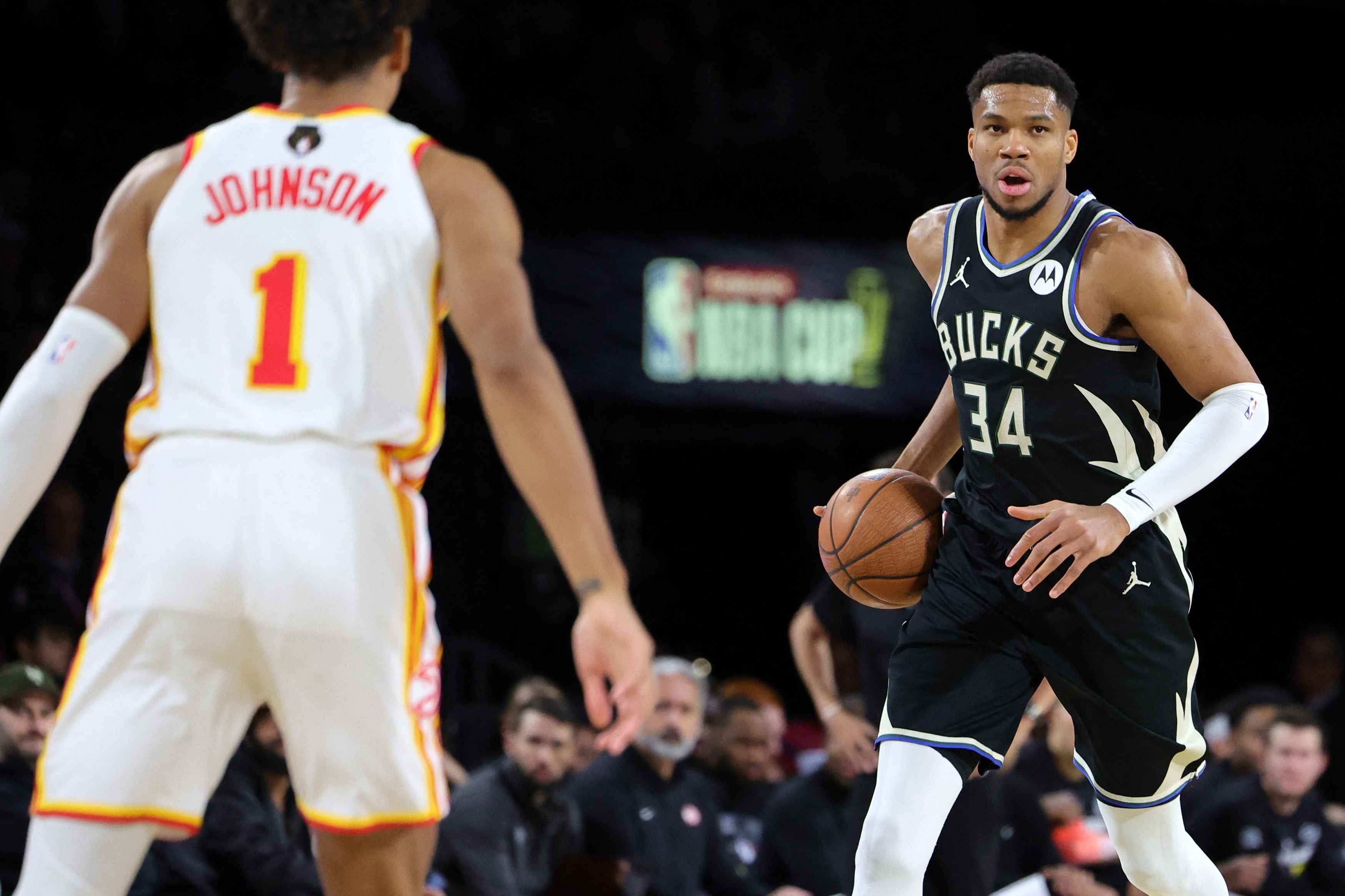 Antetokounmpo lidera a los Bucks, que vencen a Atlanta y acceden a la final  de la Copa de la NBA | Flashscore.es