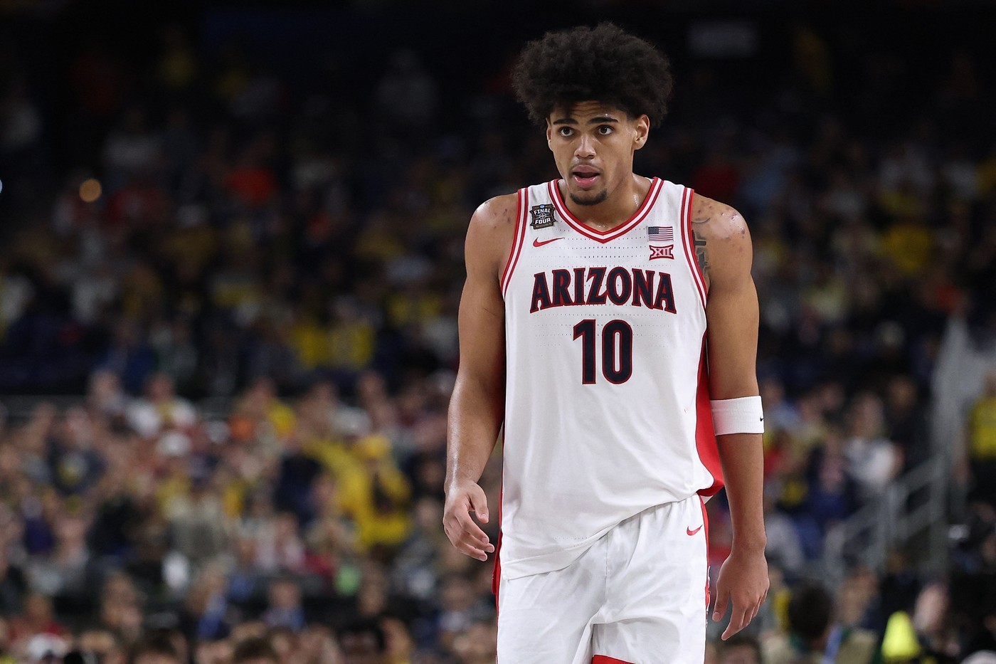 Arizona's Koa Peat competes at the Final Four at Indianapolis against the Michigan Wolverines 