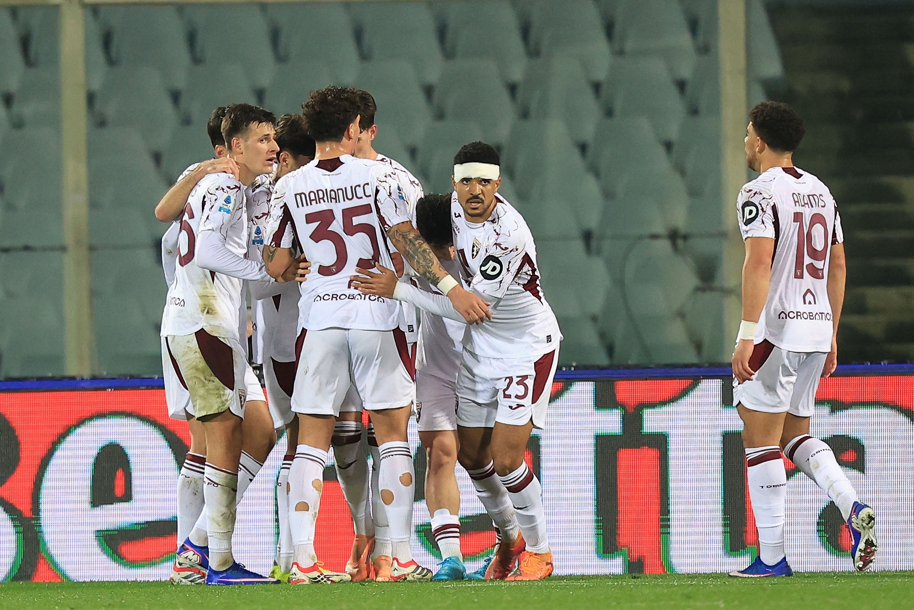 Torino's players celebrate
