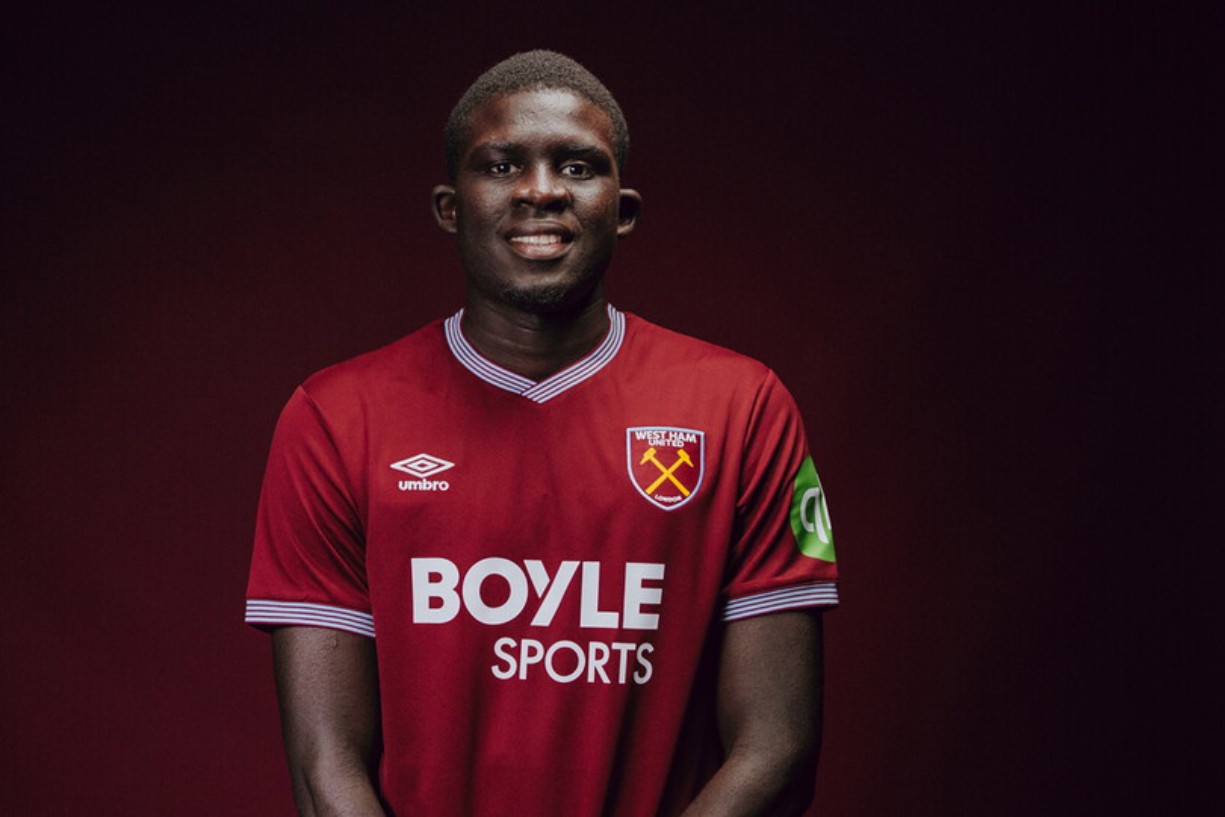 West Ham has confirmed the acquisition of Senegalese international Diouf from Slavia Prague.