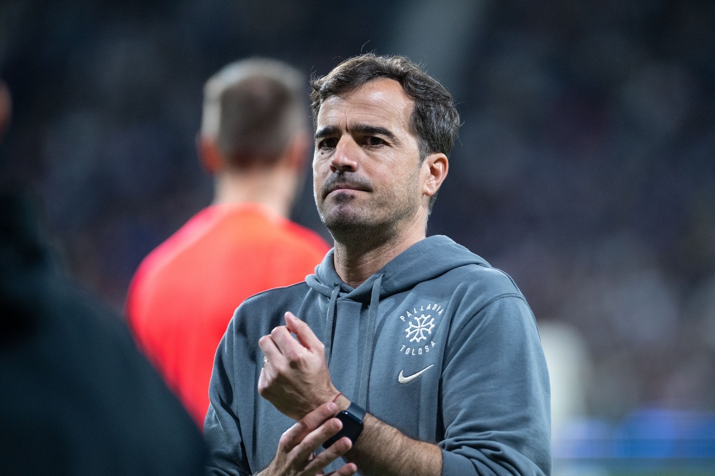 Oficial: Bayer Leverkusen anuncia Carles Martínez como novo treinador