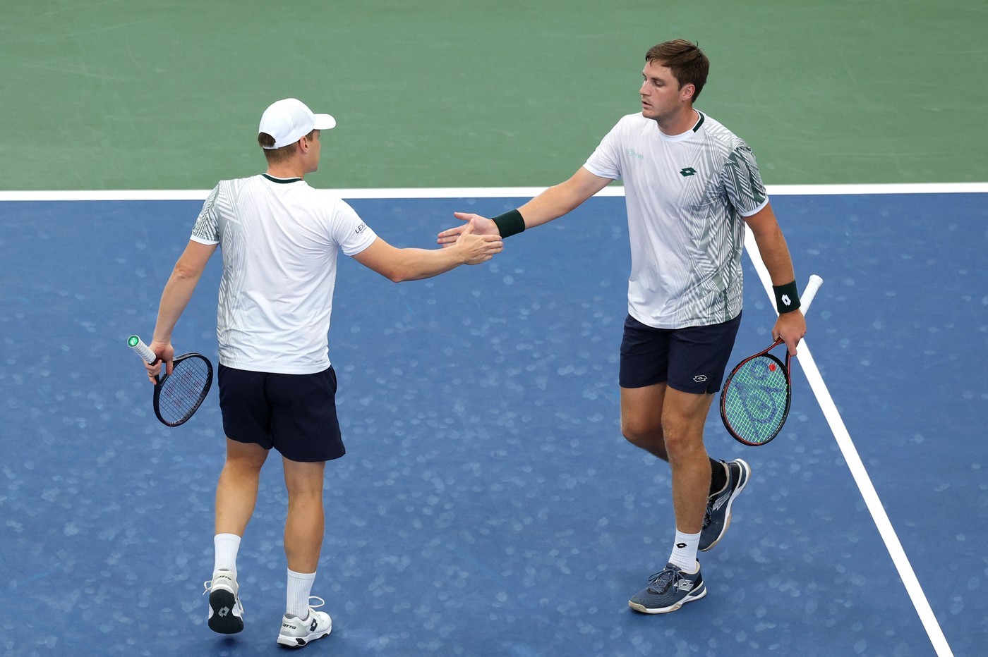 Top seeds Heliovaara and Patten safely through to third round at US Open