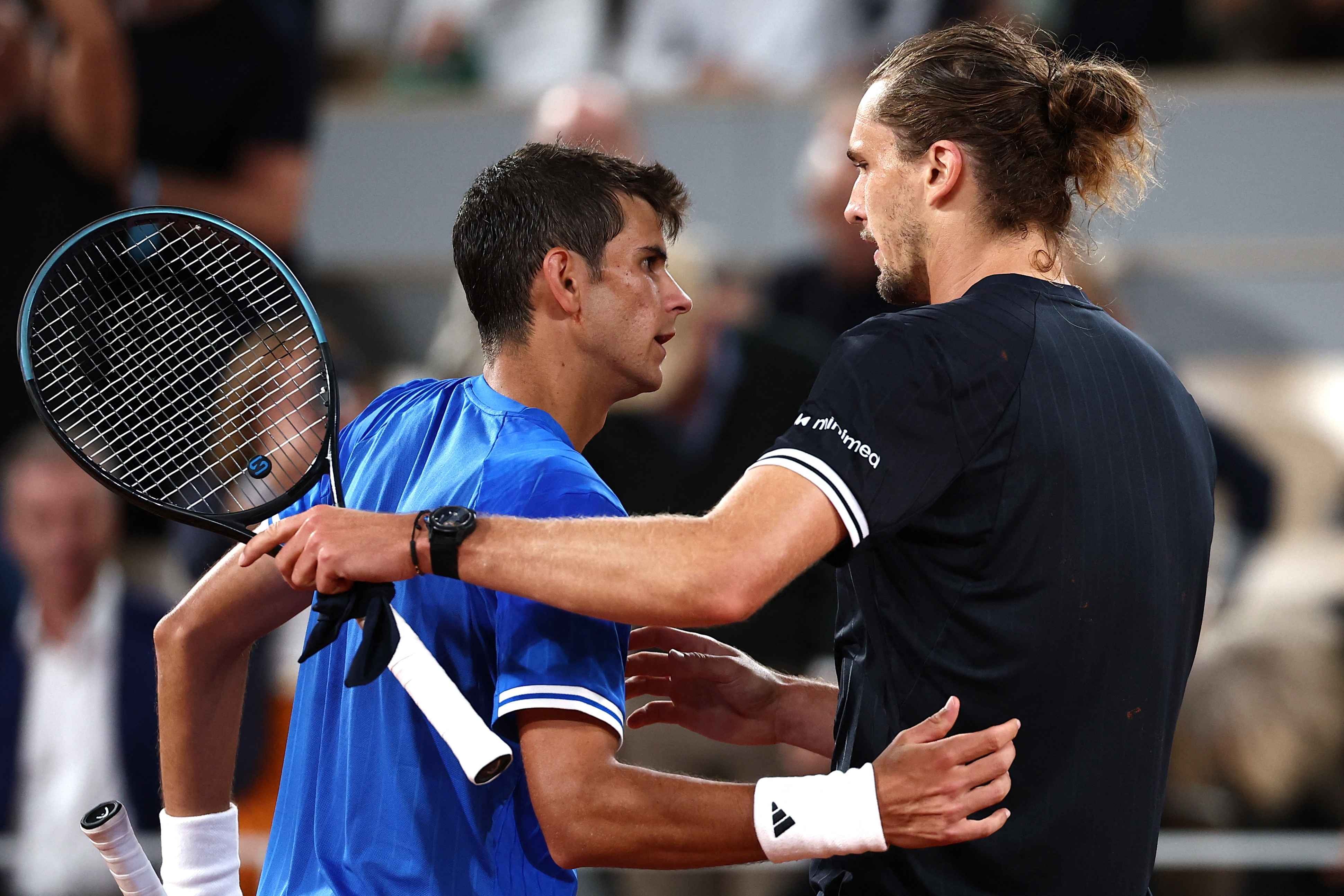 Title favourite Zverev ends run of Jodar to seal place in French Open last four