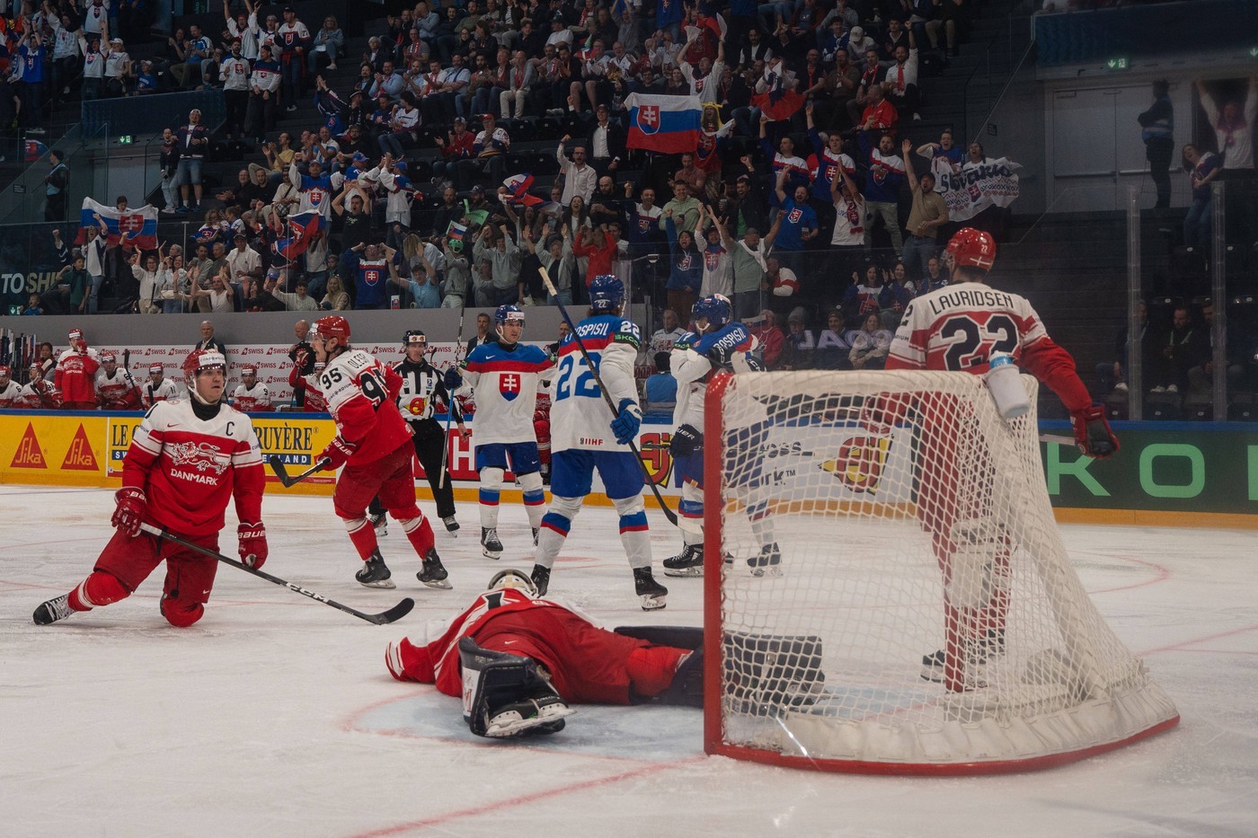 Ruthless Slovakia humiliate winless Danes at Hockey World Championships