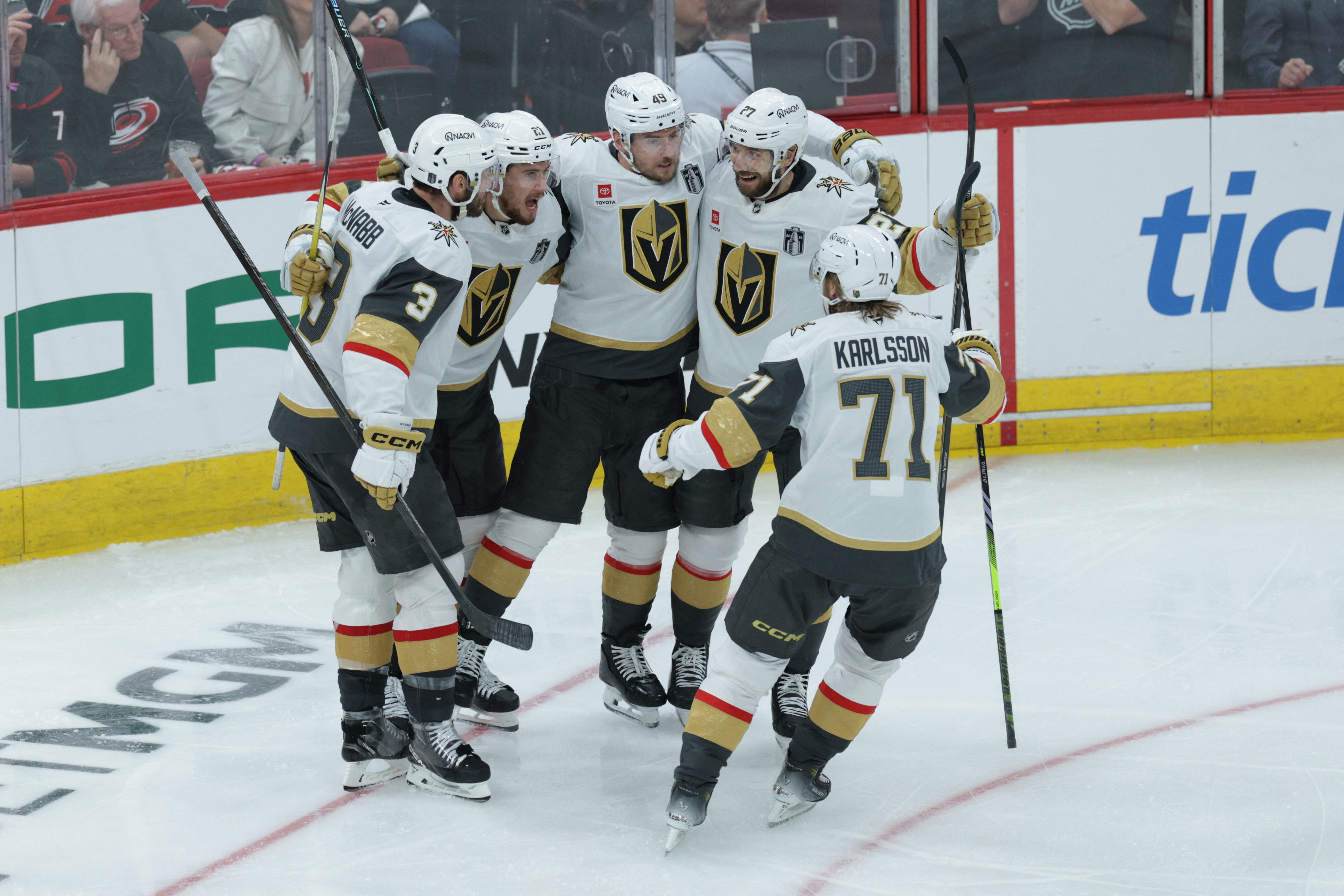 Golden Knights claim Game 1 of Stanley Cup Finals with thrilling win at Hurricanes