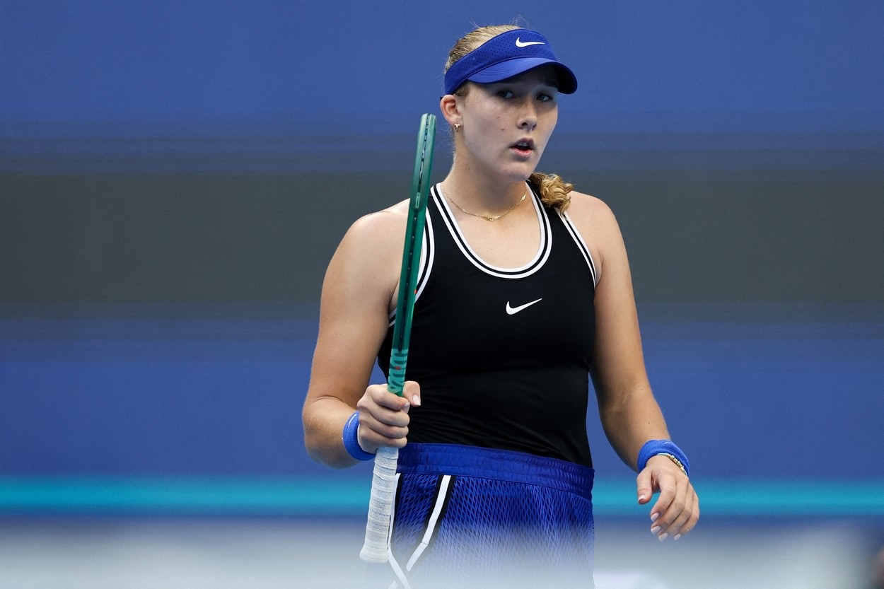 Favourite Andreeva faces red-hot home star Zheng for prestigious Beijing trophy