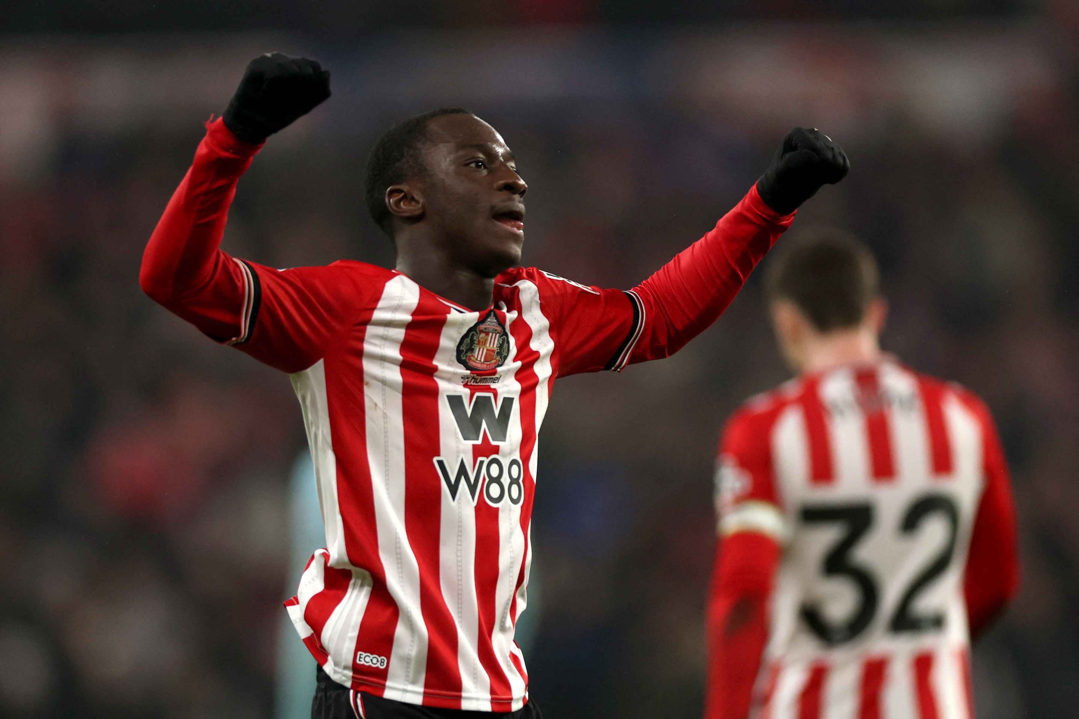 Diarra celebrates after scoring for Sunderland