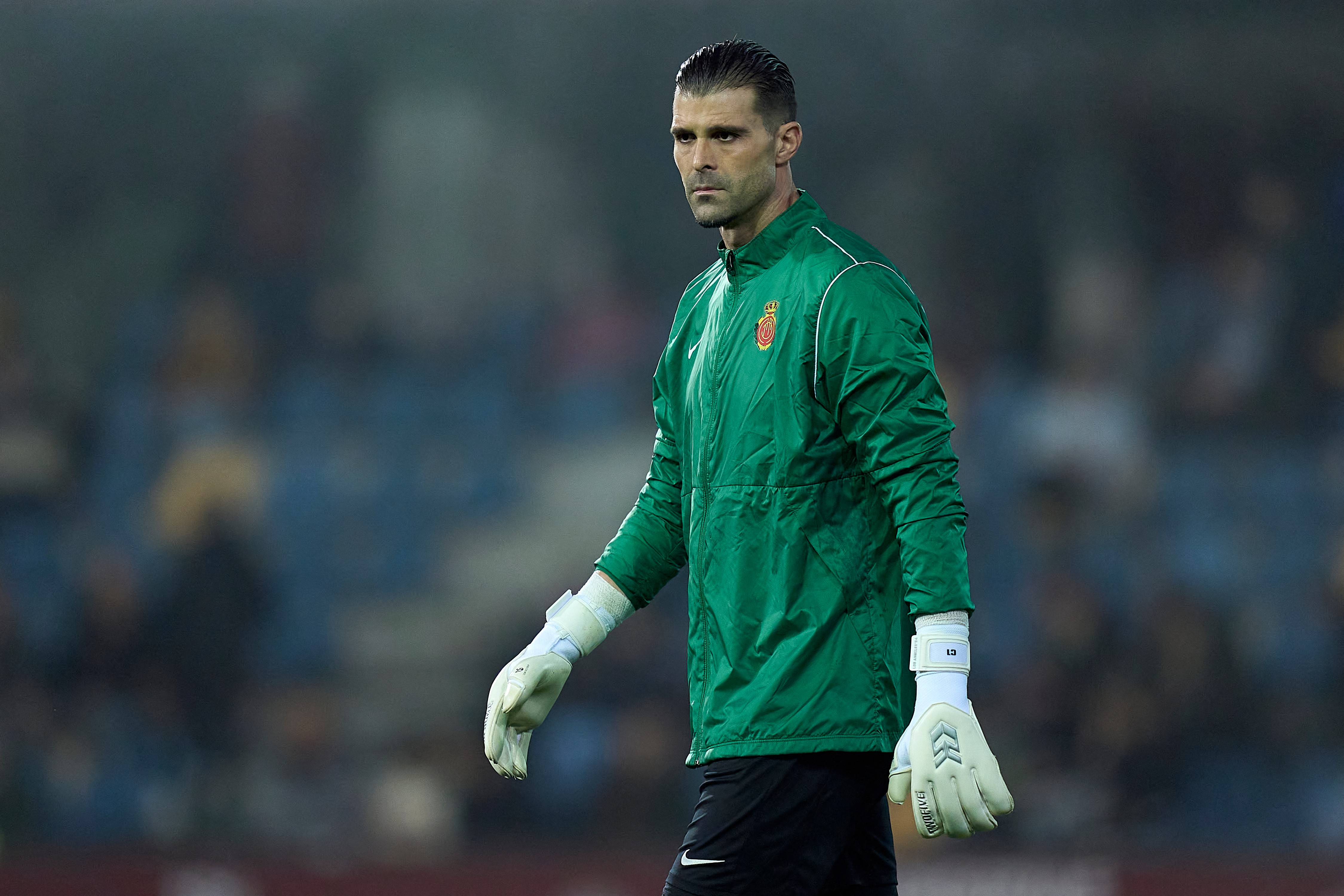 Mallorca goalkeeper Cuellar in hospital after canteen door collapses on him
