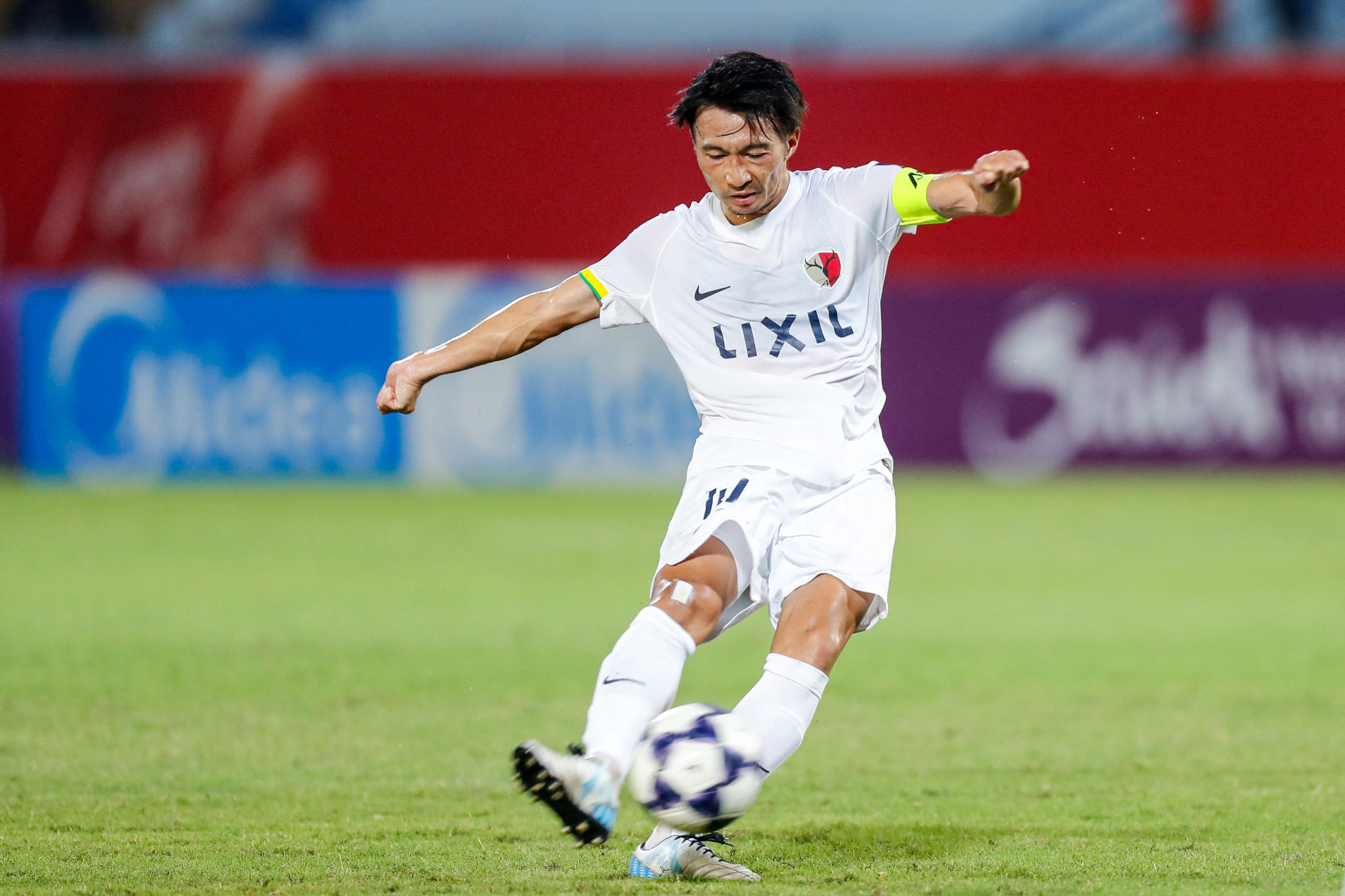 Gaku Shibasaki of Kashima Antlers in action