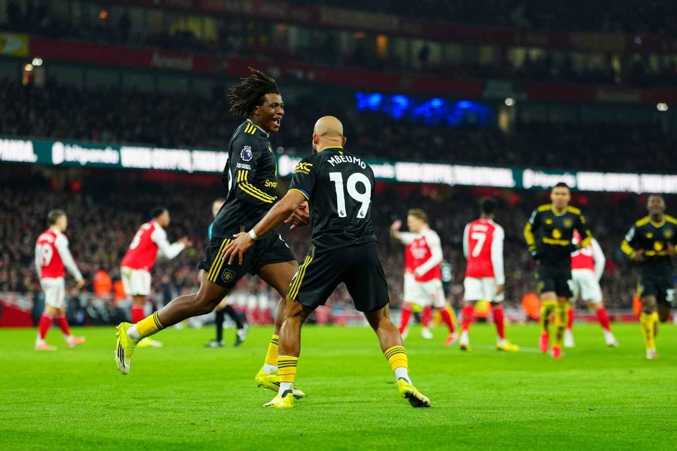 Man Utd's Patrick Dorgu celebrates scoring against Arsenal