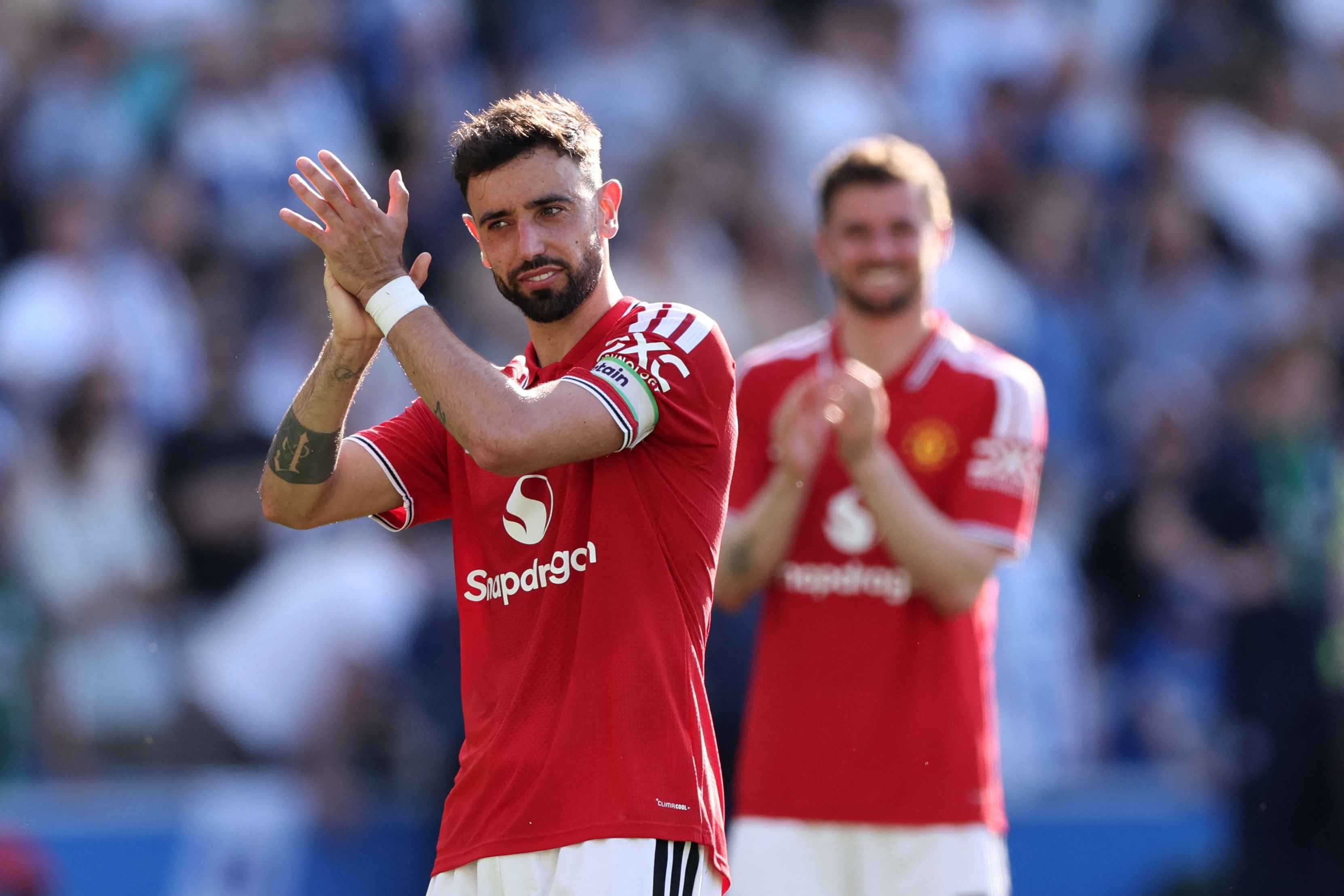Fernandes to captain United with Tielemans in line for debut vs PSG