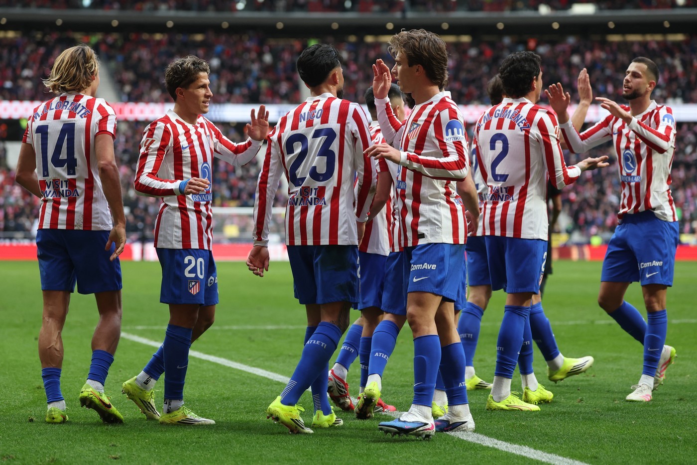 Atletico Madrid celebrate against Mallorca