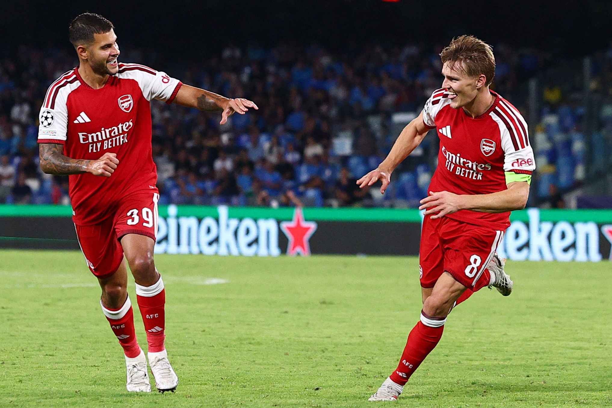 Odegaard's late strike gives Arsenal winning start in UCL against stubborn Napoli