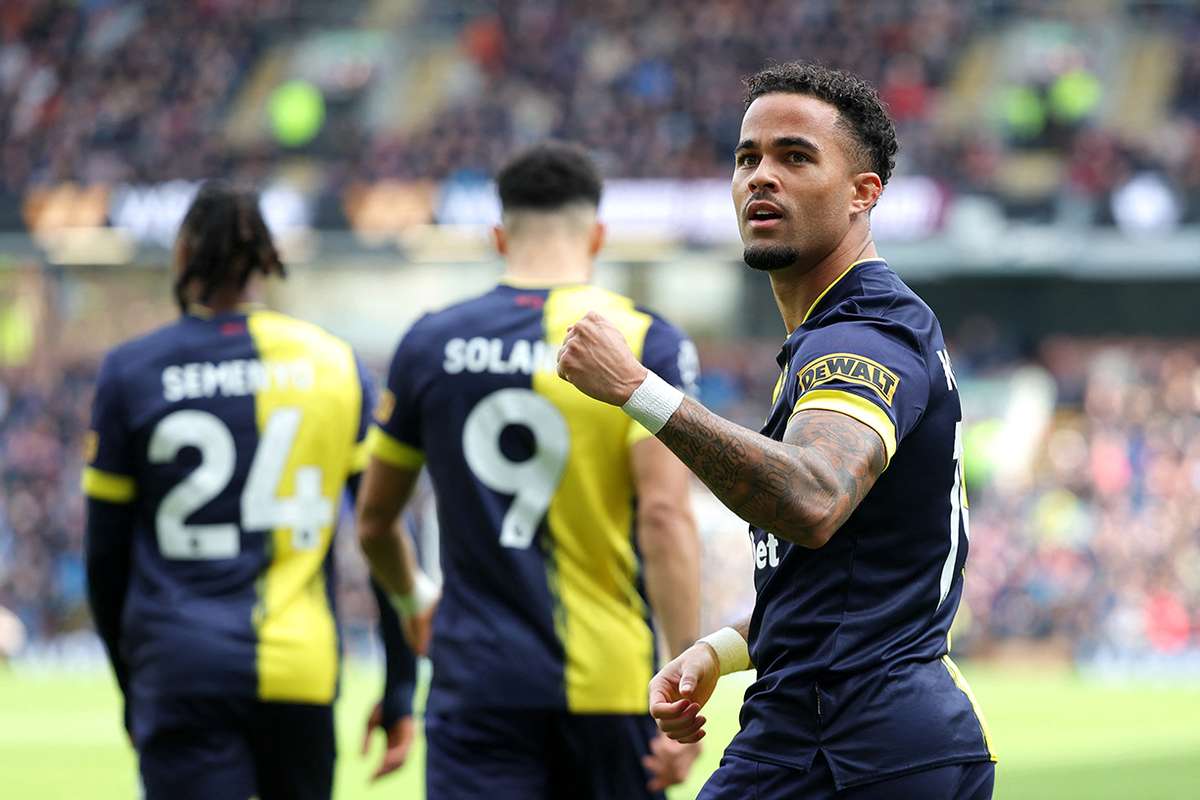 Kluivert on target as Bournemouth beat relegation-threatened Burnley |  Flashscore.com