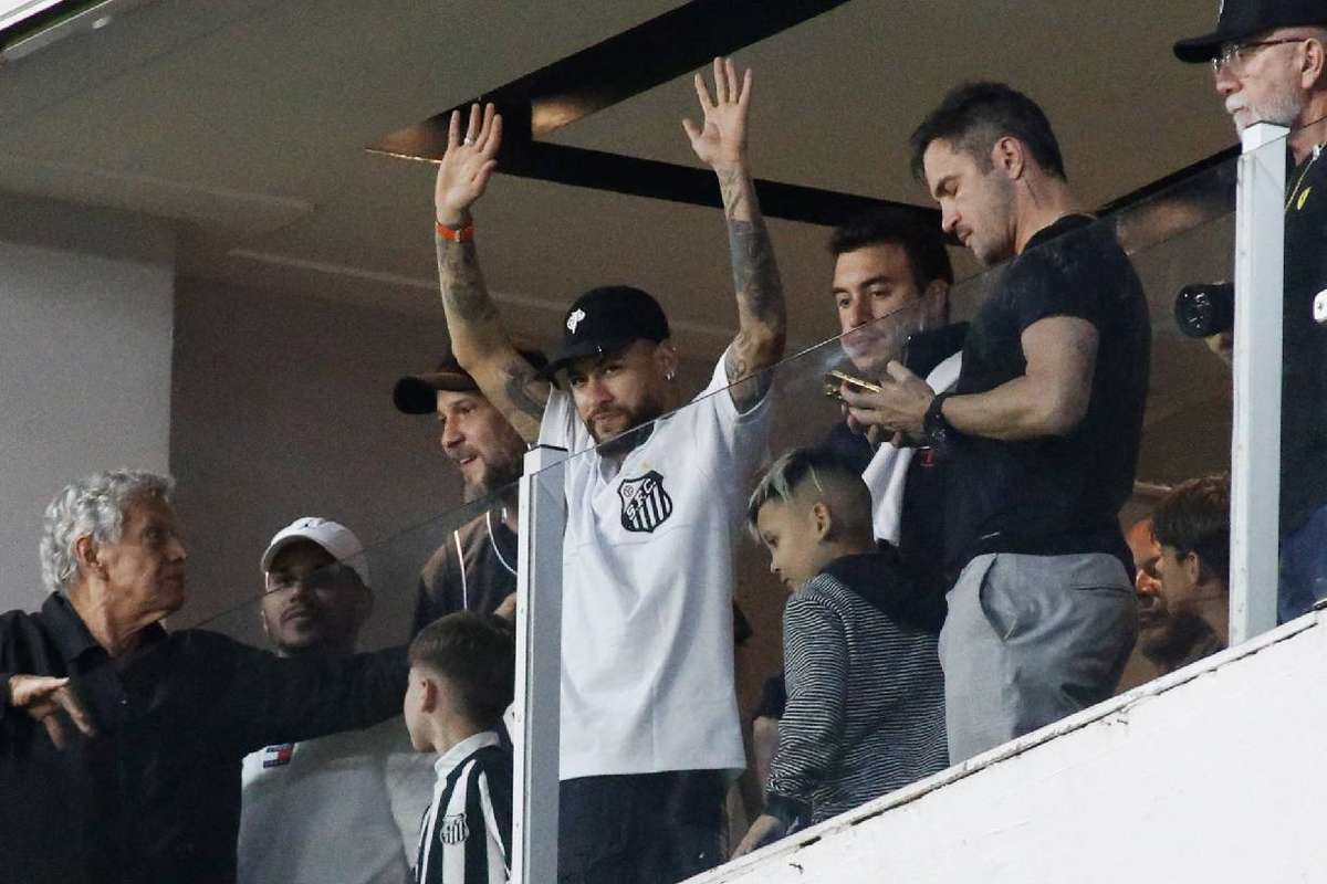 Neymar comenta rebaixamento do Santos para a Série B: 'Vamos voltar a  sorrir', TV & Famosos