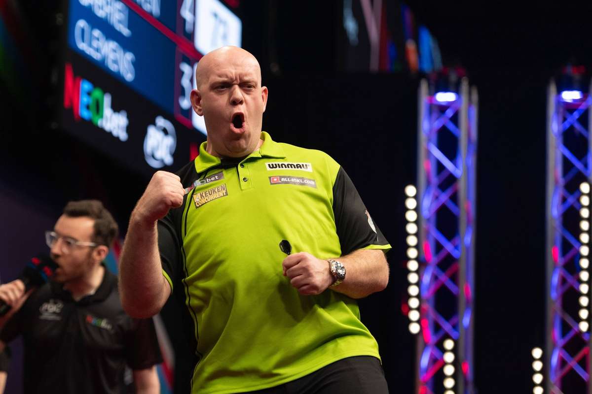 Van Gerwen, Smith en Aspinall vechten in Liverpool om belangrijke derde