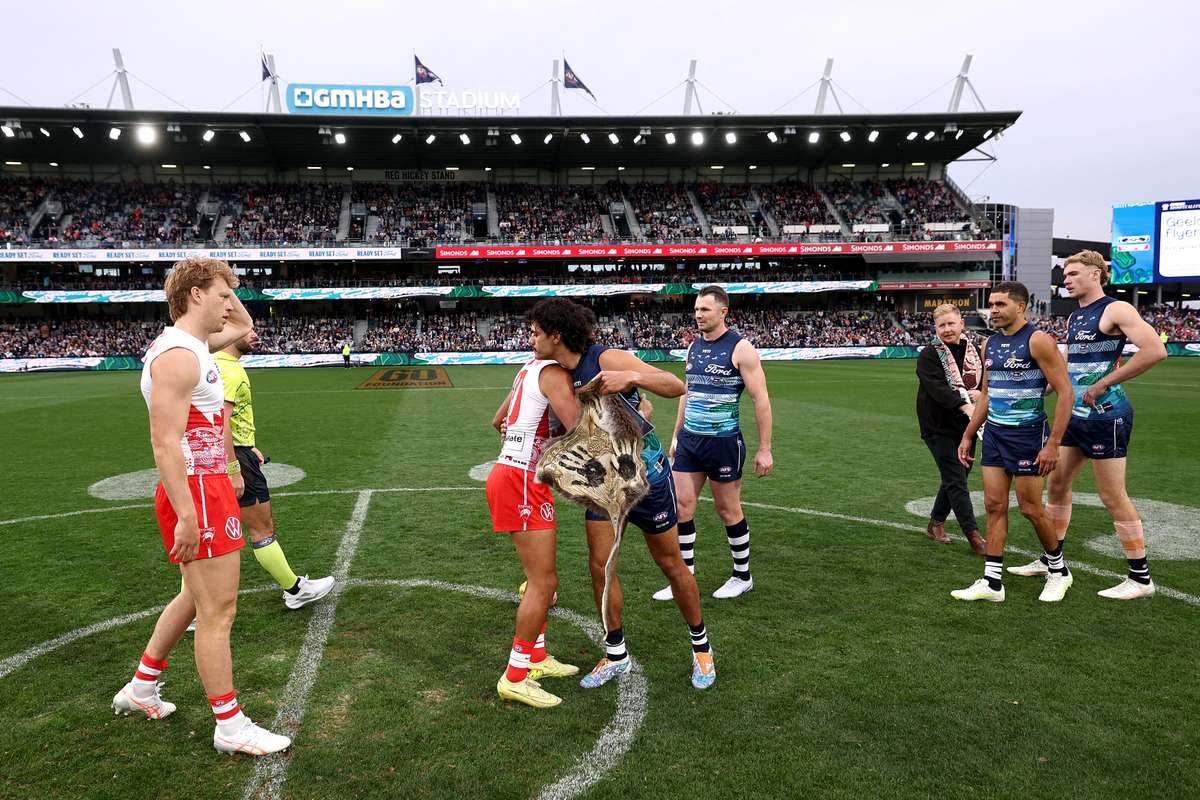 Richmond-Carlton opener pushed back to Saturday as AFL announces Round 1 fixture