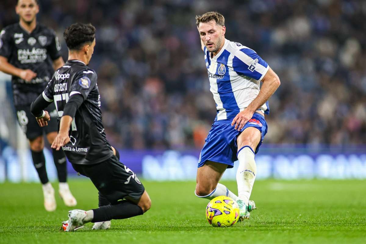 Santiago Giménez brilha no FC Porto: "Sinto-me melhor do que nunca"